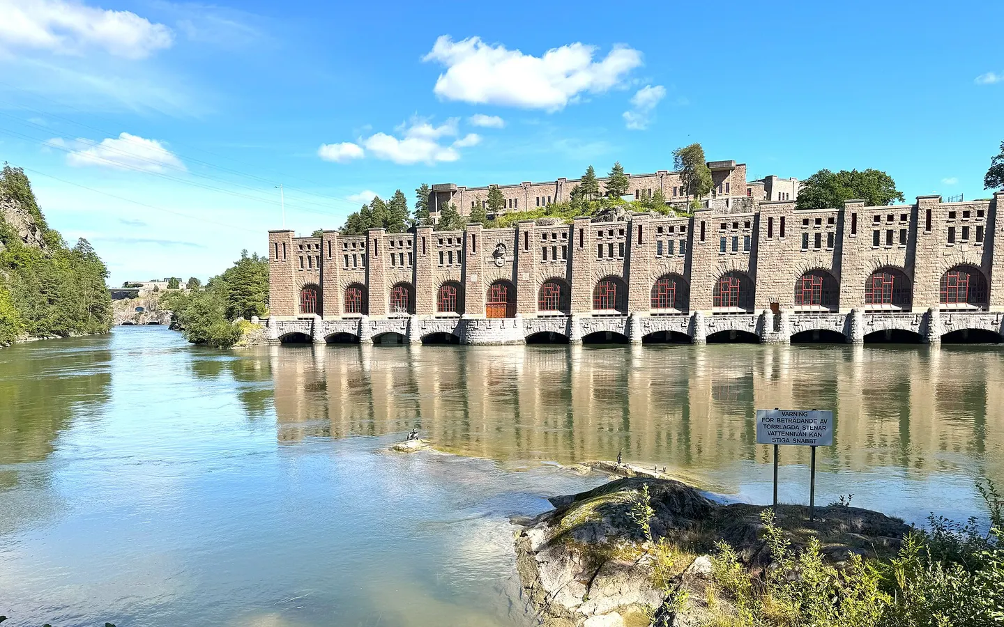 Vy över Trollhättan